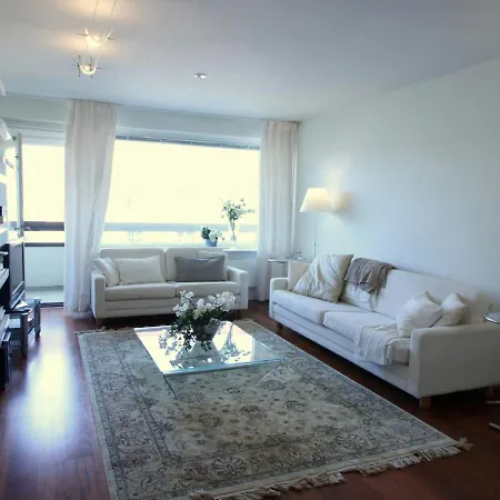 Apartment Convenient For 2 In Ullanlinna